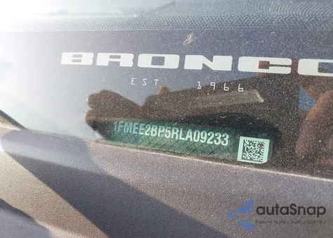 2024 Ford Bronco Wildtrak z USA, uszkodzony, nr VIN 1FMEE2BP5RLA09233